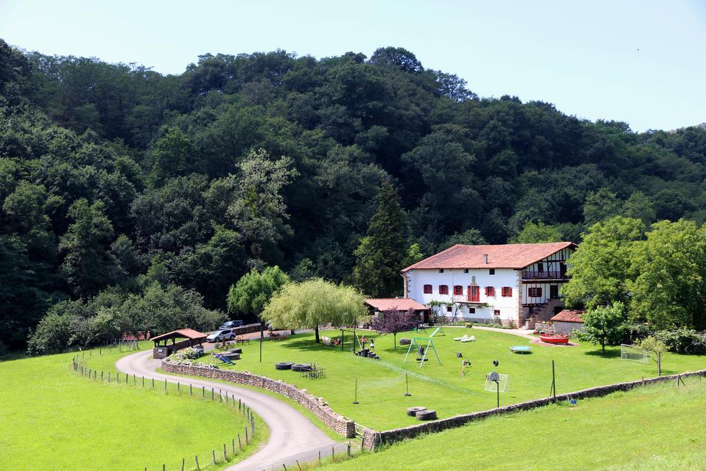 Casa Rural Iratxeko-Berea Casa de hóspedes Bera  Quarto foto