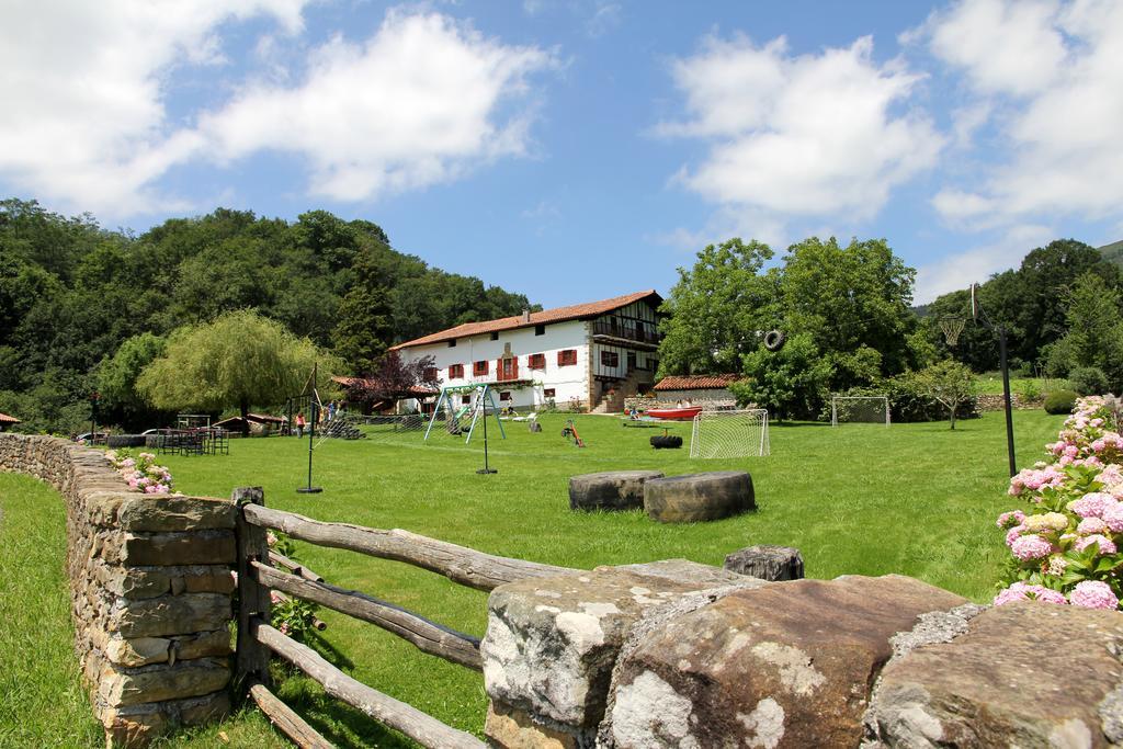 Casa Rural Iratxeko-Berea Casa de hóspedes Bera  Quarto foto